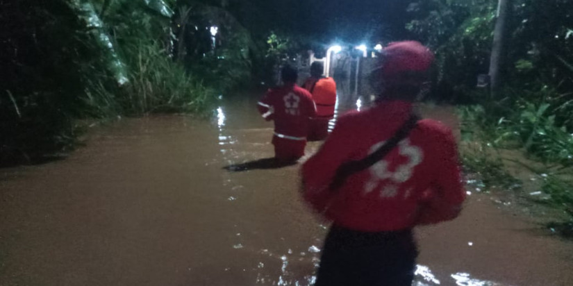 Sebanyak 908 Warga Cirebon di Tiga Desa Masih Tergenang Banjir