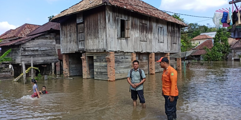 Luapan Sungai Sake Meluber Hingga Ke Pemukiman Warga di Musi Banyuasin