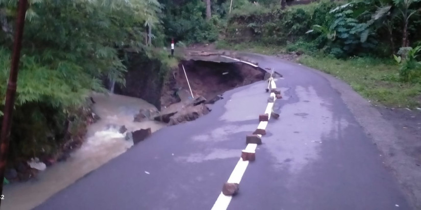 Sebanyak 5 KK Mengungsi Hindari Longsor di Wilayah Kabupaten Lombok Barat