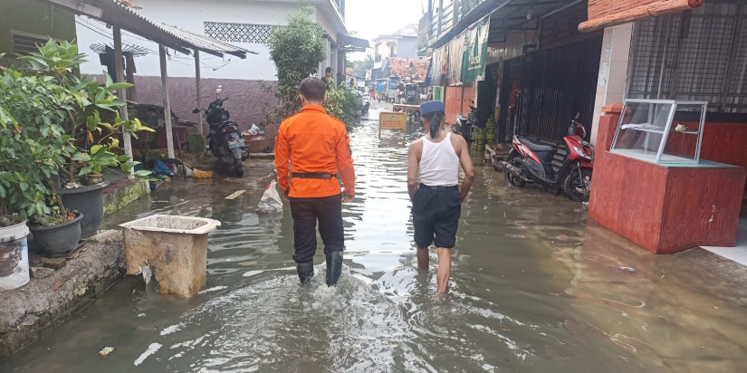 Meski Rob Berangsur Surut, Warga Tetap Waspada