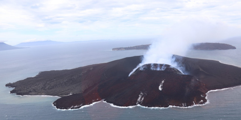 Tinjau Gunung Anak Krakatau, Kepala BNPB Imbau Masyarakat Tingkatkan Kesiapsiagaan