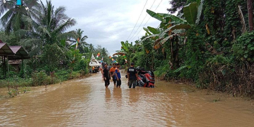 Banjir Berangsur Surut, BPBD Kabupaten Balangan Distribusikan Bantuan bagi Warga Terdampak