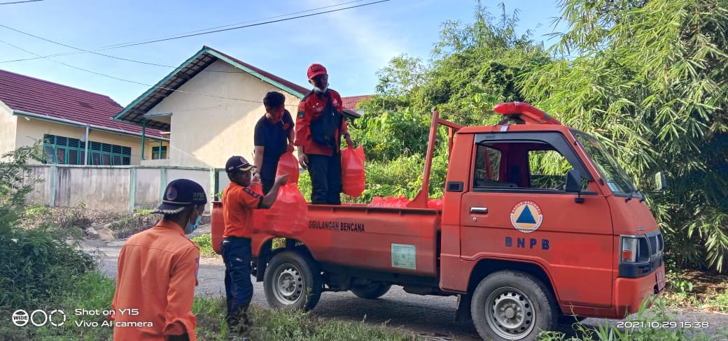 [Update] – Banjir Masih Menggenangi 12 Kecamatan di Kabupaten Sintang