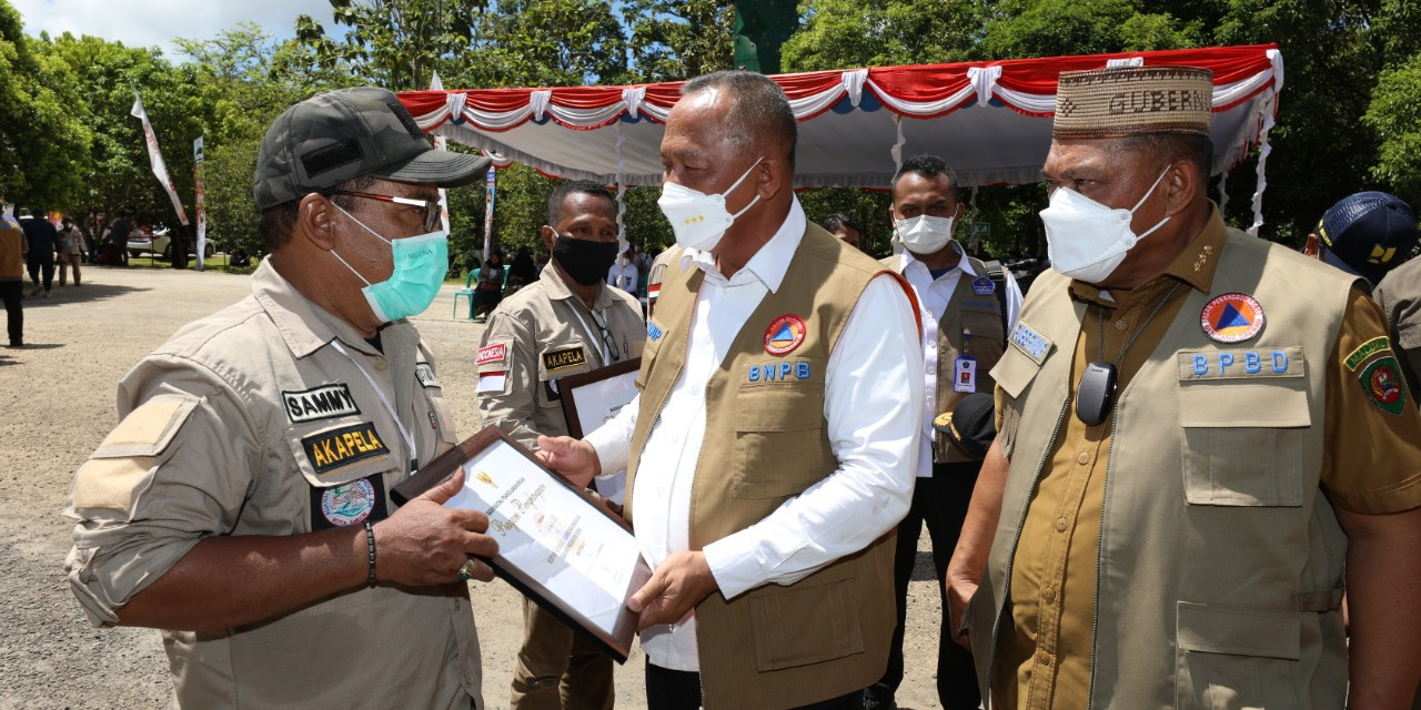 BNPB Berikan Penghargaan Kepada 44 Komunitas Peduli Sungai Provinsi Maluku