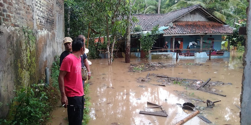 Banjir Landa Kabupaten Tasikmalaya pada Minggu Pagi