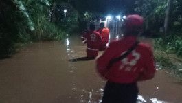 Sebanyak 908 Warga Cirebon di Tiga Desa Masih Tergenang Banjir