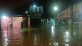 Sebanyak 394 Warga Kota Medan Bertahan di Rumah Saat Banjir