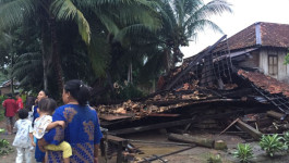 Angin Puting Beliung Terjang Musi Rawas Utara, Sebanyak 58 Rumah Rusak