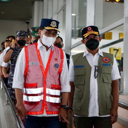 Tinjau Terminal 2 Bandara Juanda, Ketua Satgas Pastikan Kesiapan Surabaya Terima Pelaku Perjalanan Luar Negeri