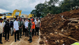 Presiden Sampaikan Duka Cita atas Gempa di Cianjur dan Instruksikan Penanganan Korban