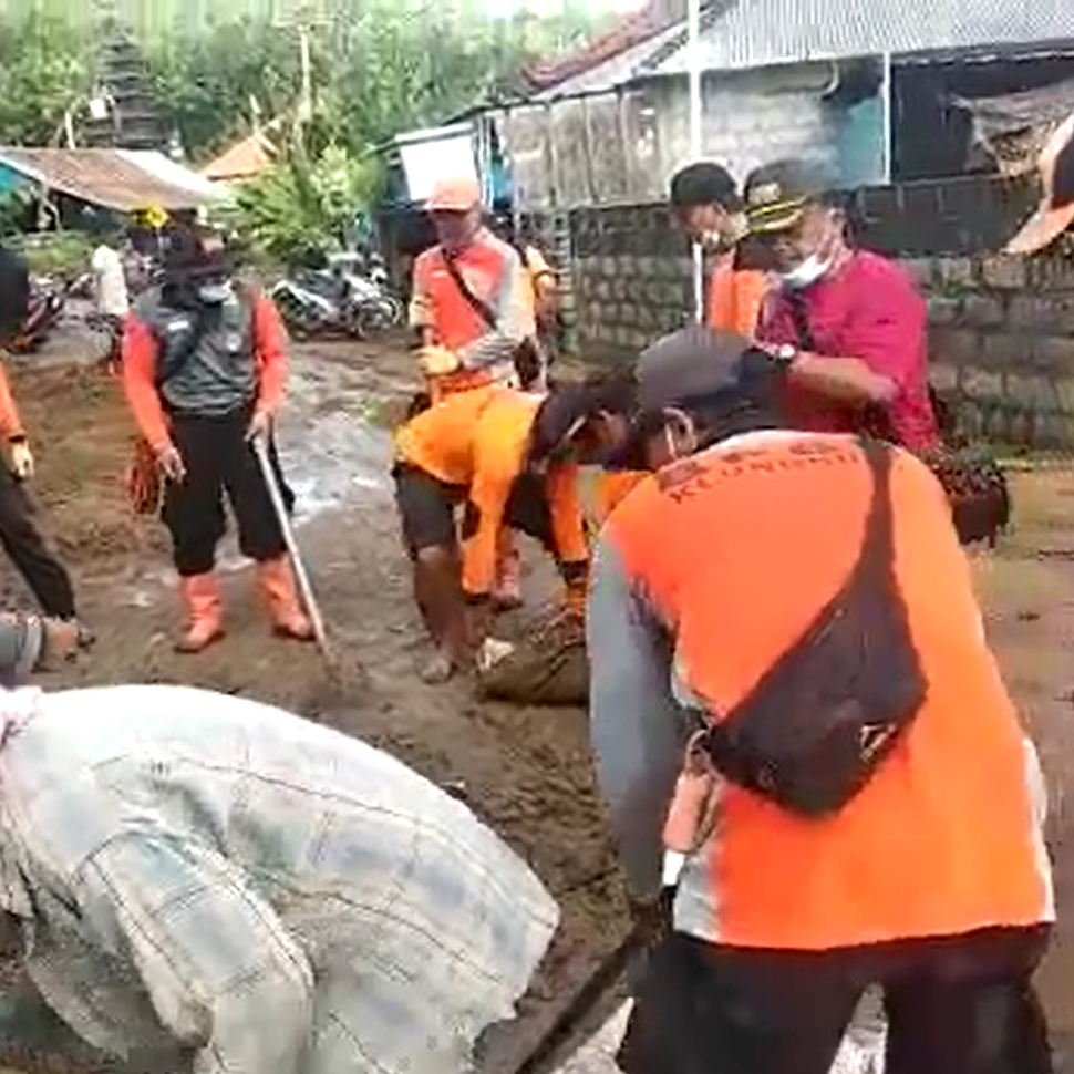 BPBD Kabupaten Klungkung Lakukan Penanganan Darurat Banjir Bandang