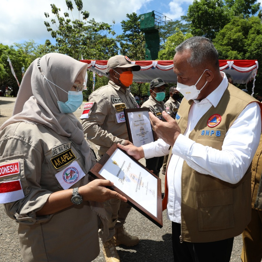 BNPB Berikan Penghargaan Kepada 44 Komunitas Peduli Sungai Provinsi Maluku