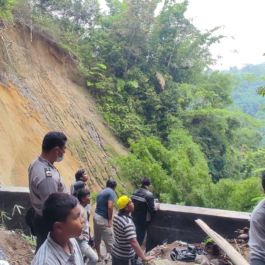 Tanah Longsor Kabupaten Karo Akibatkan Satu Pekerja Meninggal Dunia