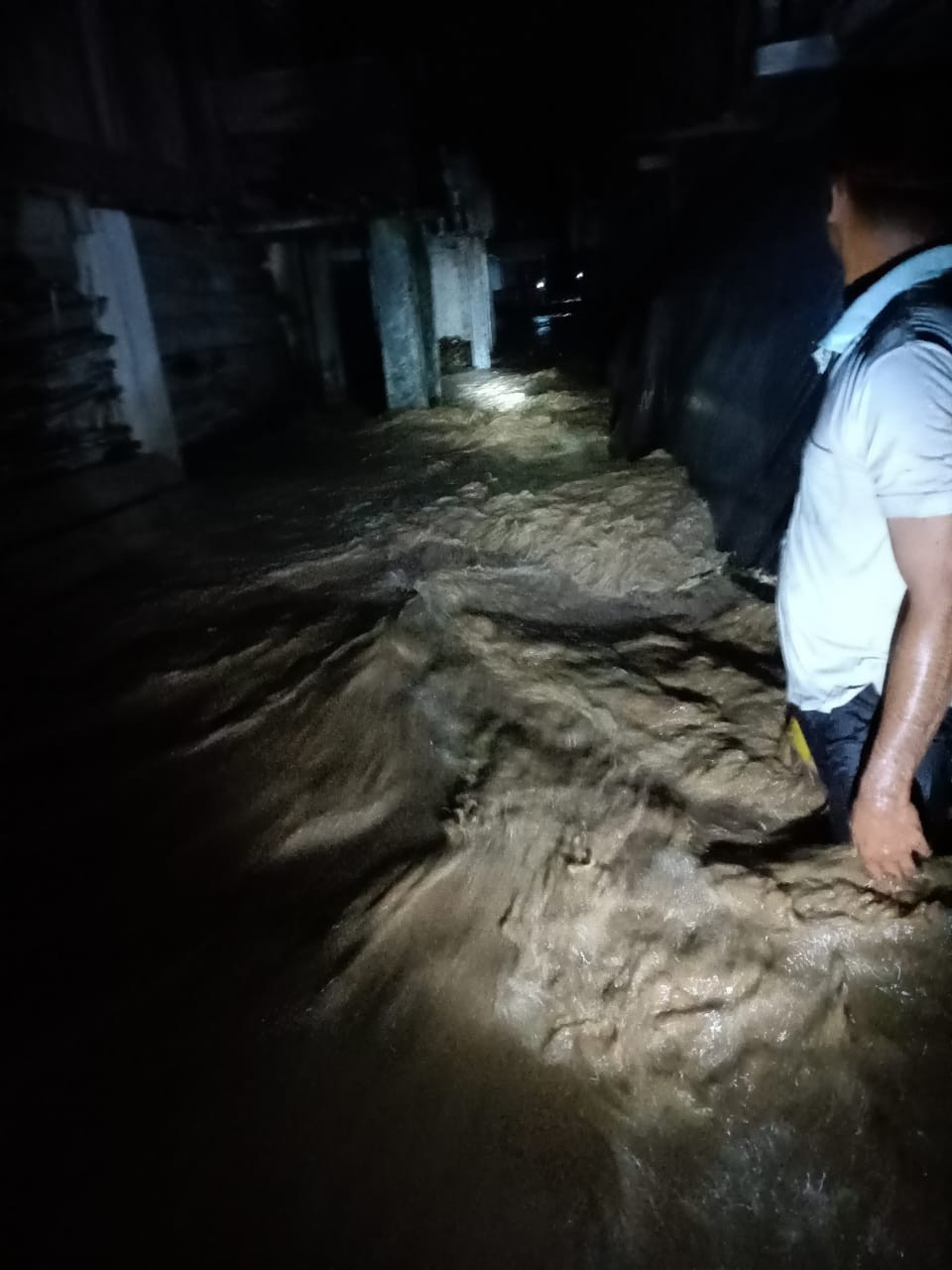 Sungai Ogan Meluap, 140 Rumah Terdampak Banjir di Ogan Komering Ulu