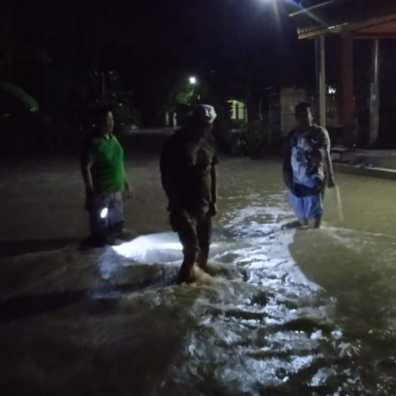 Banjir Kabupaten Bojonegoro Surut Menjelang Petang Tadi