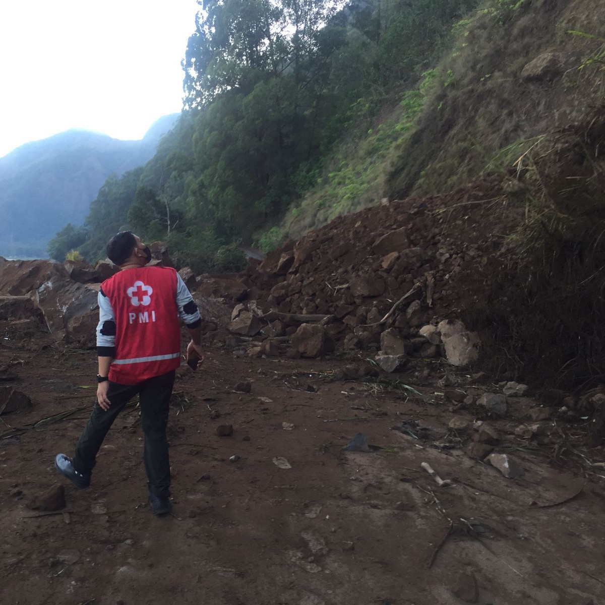 [UPDATE]: Gempabumi M 4,8 Bali Juga Menyebabkan Longsoran dan Reruntuhan Batu, Berikut Analisisnya